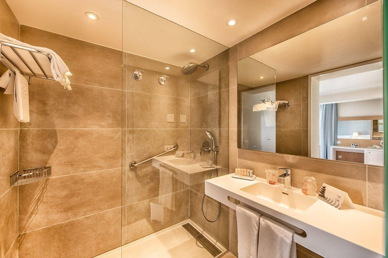 Hotel Hotel Cala Bona 3*
