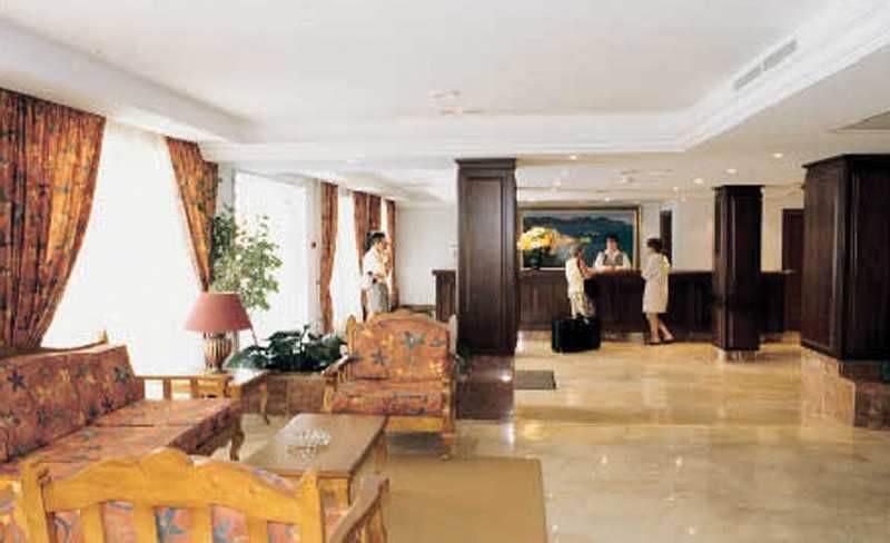 Hotel Hotel Cala Bona 3*