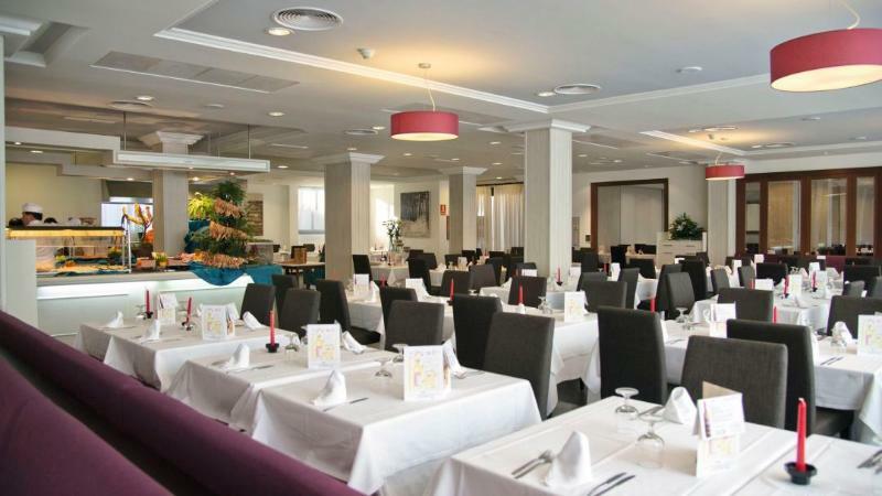 Hotel Cala Bona 3*